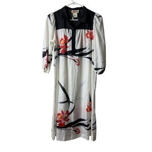 Vintage Sidan Hawaii Black White Floral Collared 3/4 Sleeve Muumuu Dress